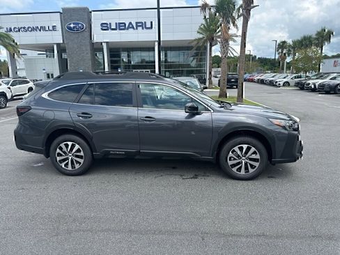 New 2025 Subaru Outback Premium image 2
