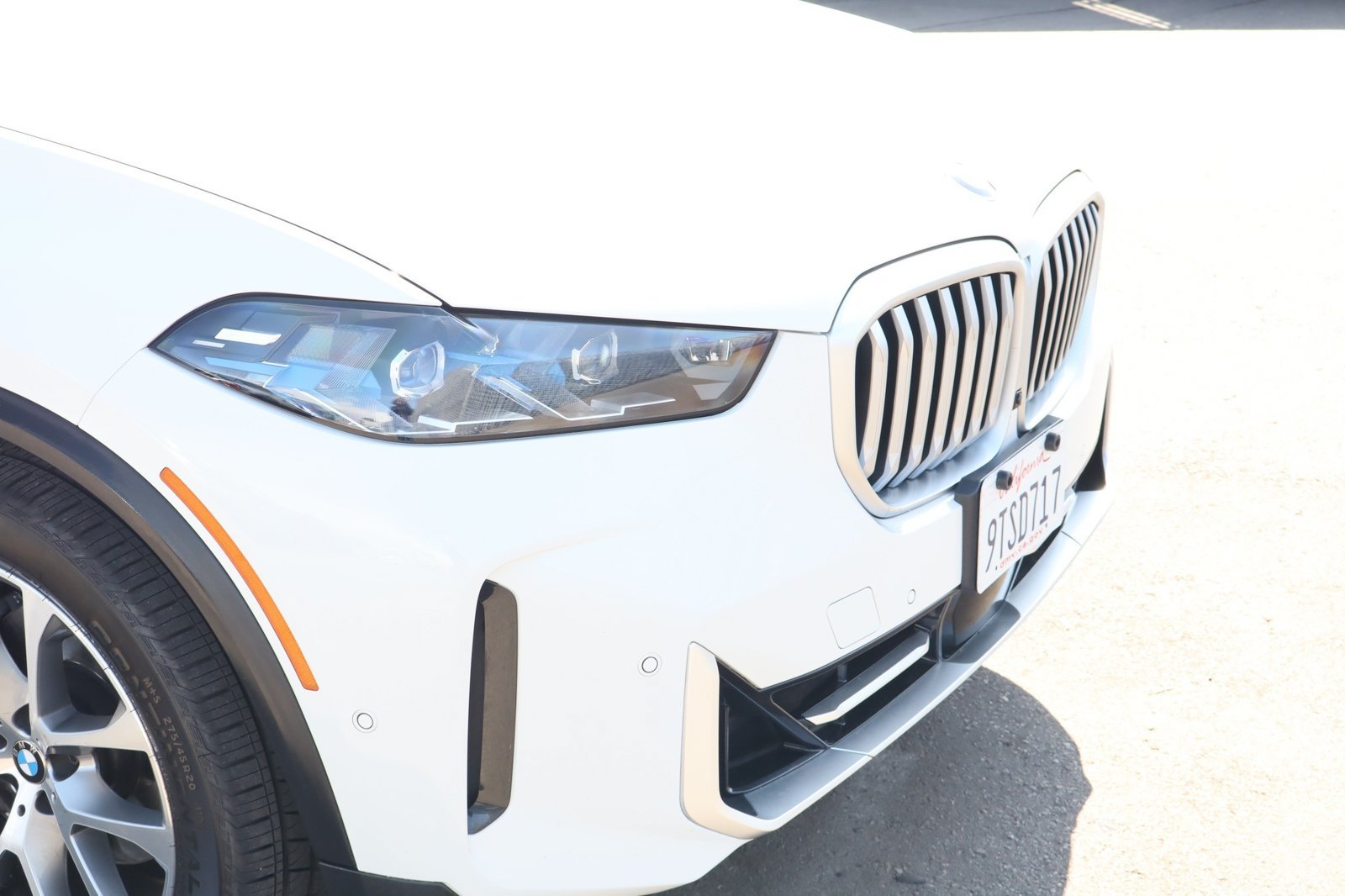 Used 2026 BMW X5 xDrive40i AWD/4WD image 9