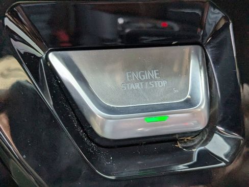 Used 2024 GMC Sierra 1500 Denali Ultimate image 29