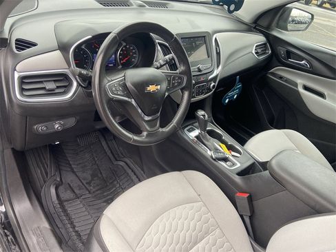 Certified 2019 Chevrolet Equinox LT image 10