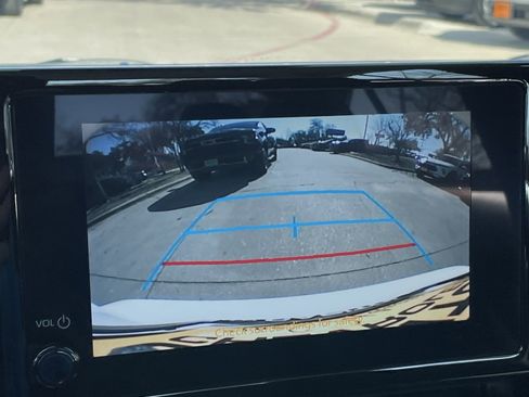 Used 2024 Toyota Corolla LE image 17