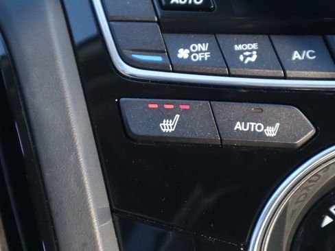 Used 2025 Acura RDX w/ Technology Package image 43