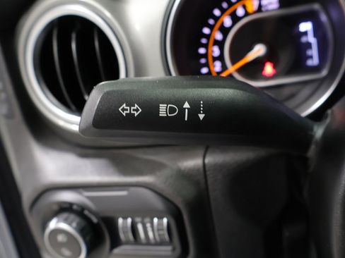 Used 2021 Jeep Gladiator Overland AWD/4WD image 33