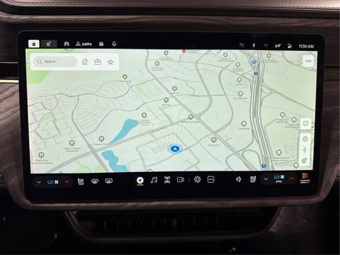 Used 2022 Rivian R1T Adventure image 35