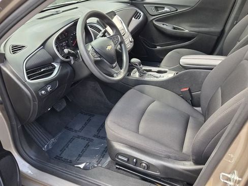 Used 2024 Chevrolet Malibu LT FWD image 20