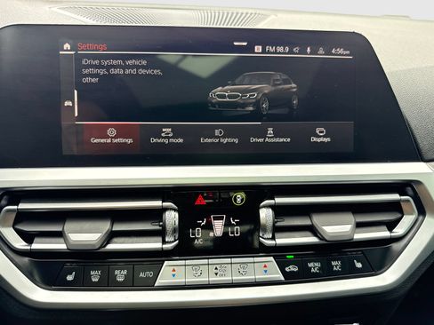 Used 2020 BMW 330i Sedan w/ Convenience Package RWD image 25