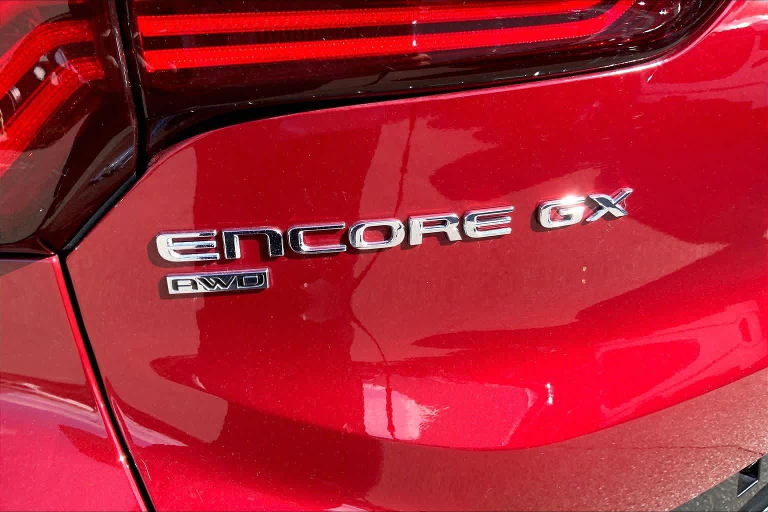 Used 2024 Buick Encore GX Sport Touring w/ Advanced Technology Package AWD/4WD image 32