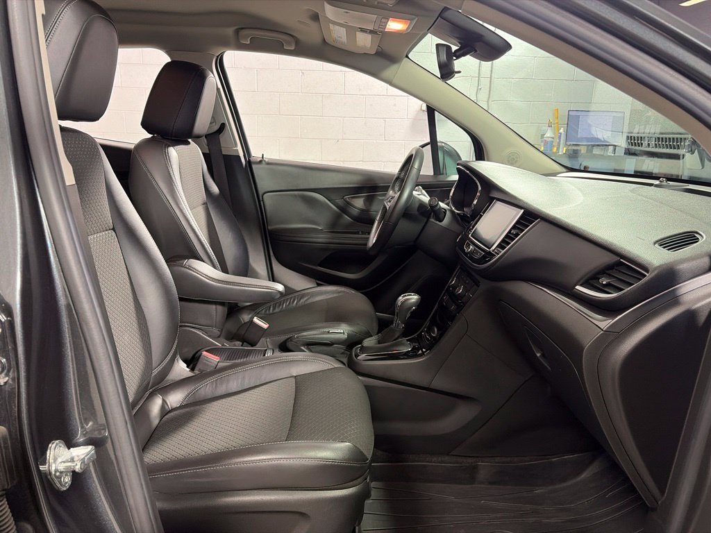 Used 2017 Buick Encore Sport Touring w/ Safety Package AWD/4WD image 30