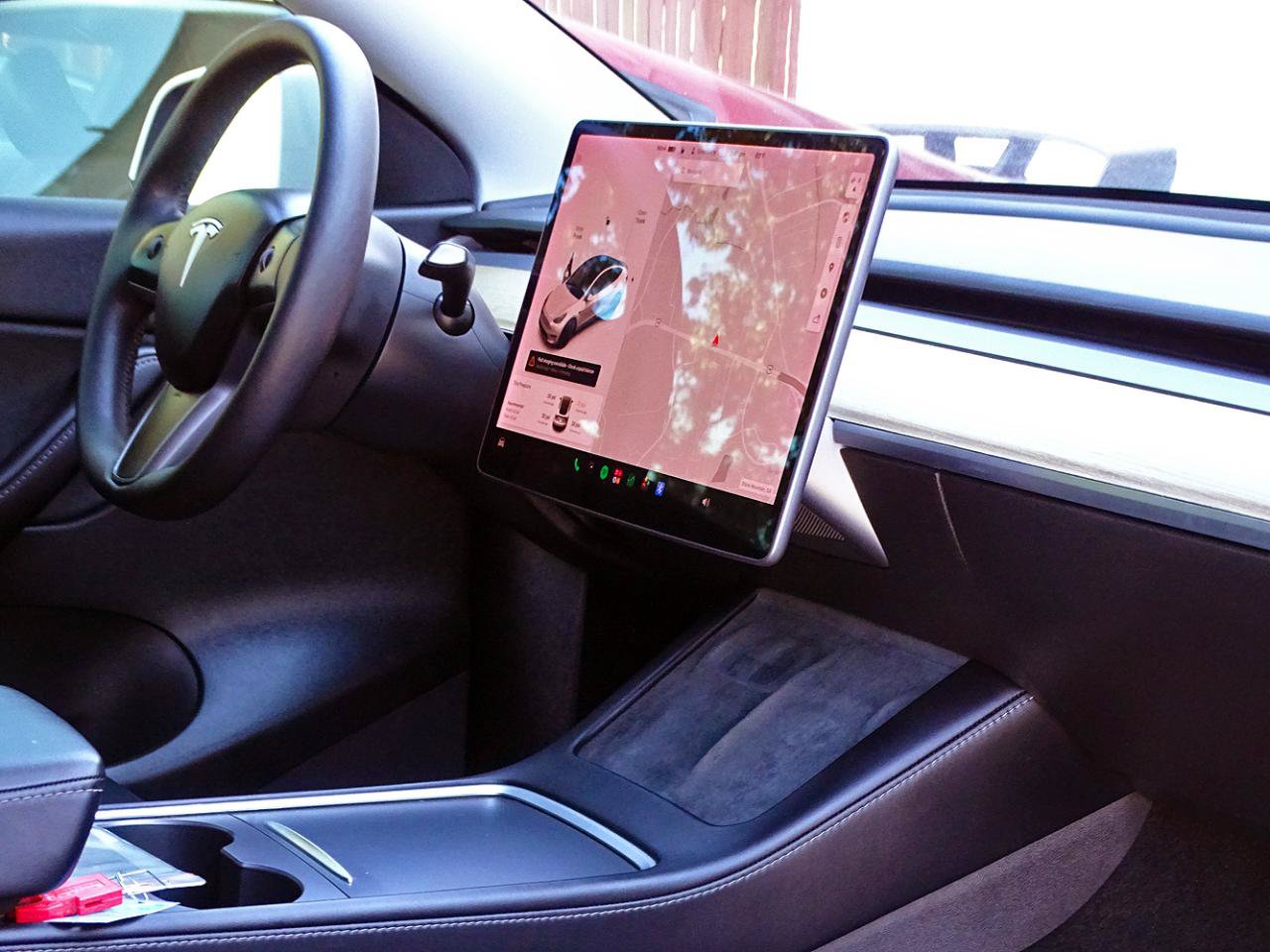 Used 2022 Tesla Model Y Performance AWD/4WD image 28