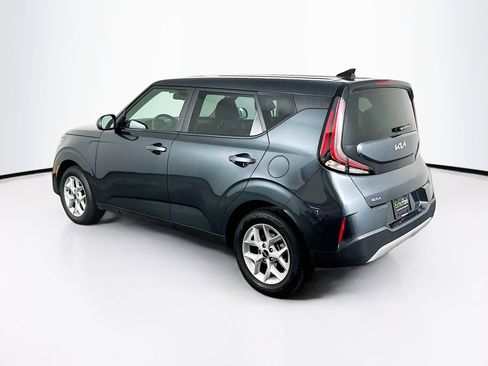 Used 2025 Kia Soul LX w/ LX Technology Package image 5