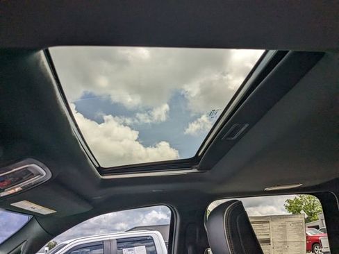 Used 2023 RAM 2500 Limited image 22