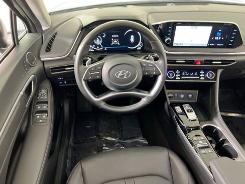 Used 2022 Hyundai Sonata Limited image 23
