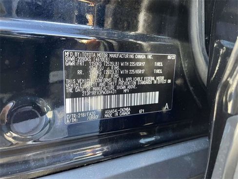 Used 2023 Toyota RAV4 XLE image 32