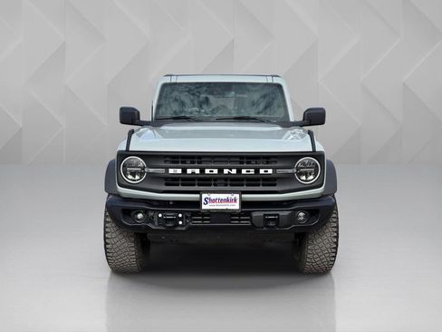 Used 2023 Ford Bronco Black Diamond w/ Sasquatch Package AWD/4WD image 2