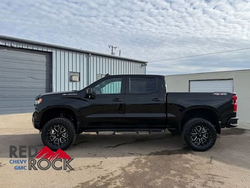 Used 2025 Chevrolet Silverado 1500 RST w/ Convenience Package II image 4