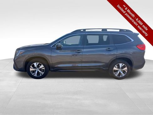 Used 2023 Subaru Ascent Premium AWD/4WD image 2