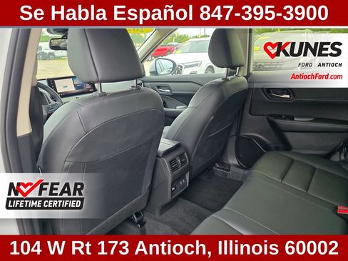 Used 2025 Nissan Rogue SL w/ SL Premium Package FWD image 26