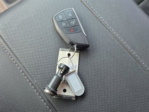 Used 2024 Chevrolet Silverado 1500 LTZ image 22