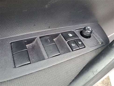 Used 2024 Toyota Corolla LE image 22