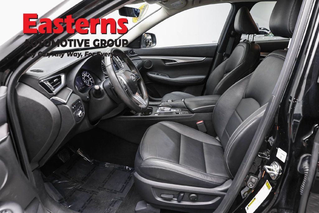 Used 2023 INFINITI QX50 Pure AWD/4WD image 15