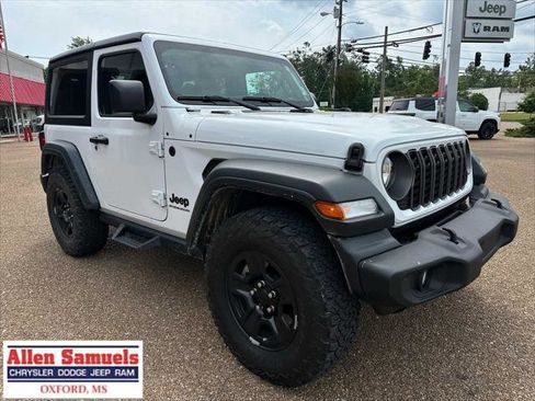 Certified 2025 Jeep Wrangler Sport AWD/4WD image 1