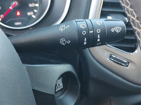 Certified 2021 Jeep Compass 80th Special Edition image 26