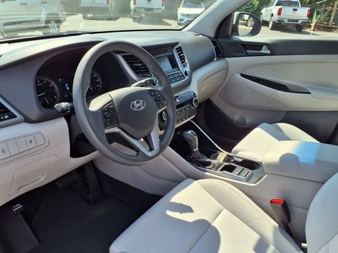 Used 2018 Hyundai Tucson SE FWD image 5