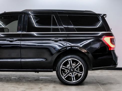 Used 2019 Ford Expedition Limited w/ Equipment Group 303A image 10