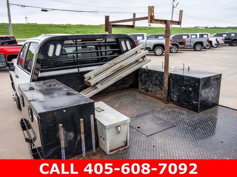 Used 2024 Chevrolet Silverado 3500 W/T w/ WT Convenience Package AWD/4WD image 20