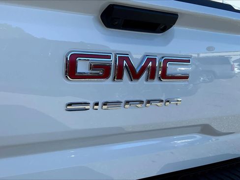 New 2024 GMC Sierra 1500 Pro w/ X31 Off-Road Package image 15