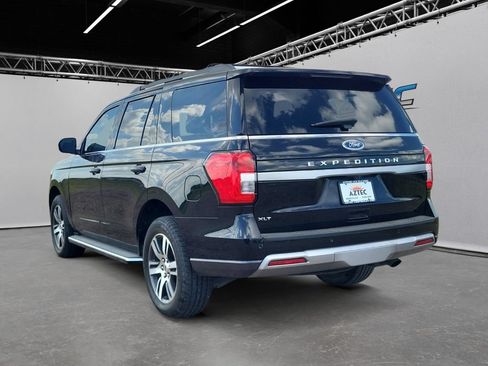 Used 2023 Ford Expedition XLT RWD image 7