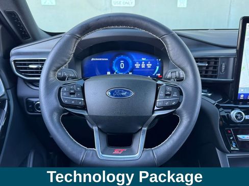 Used 2024 Ford Explorer ST w/ Equipment Group 401A image 8