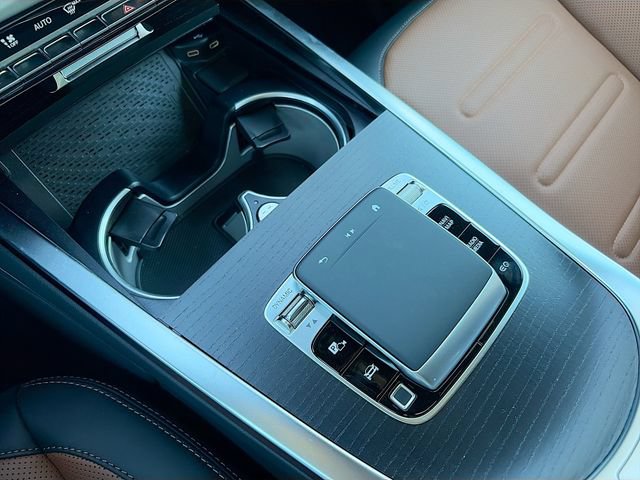 New 2027 Mercedes-Benz G 580 e image 30