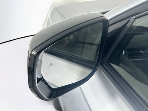 Used 2023 Jeep Grand Cherokee L Altitude image 16