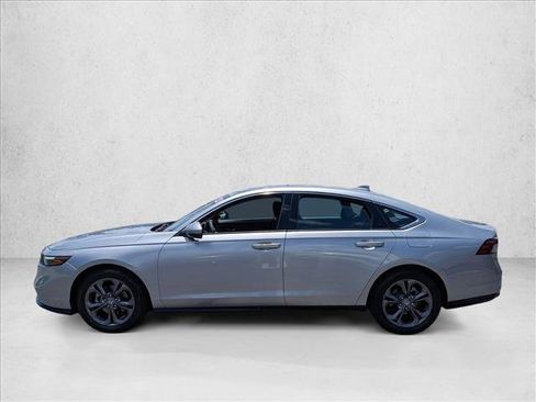 Certified 2023 Honda Accord EX image 8