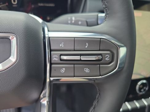 New 2026 GMC Terrain Elevation w/ Technology Package II AWD/4WD image 24