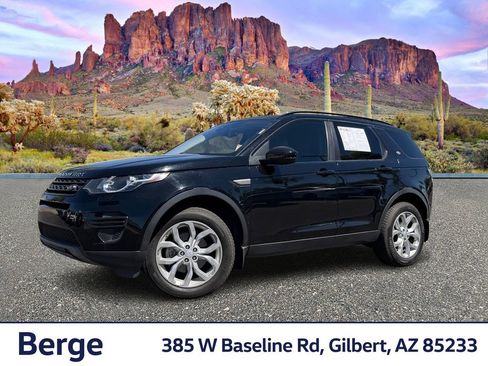 Used 2017 Land Rover Discovery Sport SE image 1