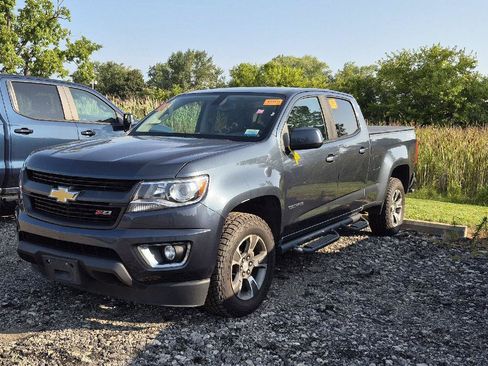 Used 2020 Chevrolet Colorado Z71 AWD/4WD image 1