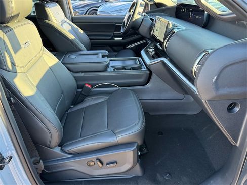 New 2025 Ford Expedition Max Platinum w/ Stealth Performance Package image 15