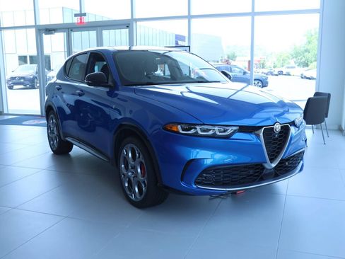 New 2024 Alfa Romeo Tonale Ti AWD/4WD image 1