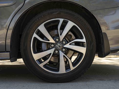 Used 2022 Honda Odyssey Touring image 15