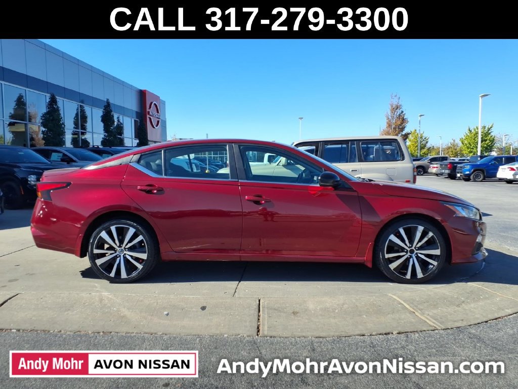 Used 2019 Nissan Altima 2.5 SR w/ SR Premium Package AWD/4WD image 8