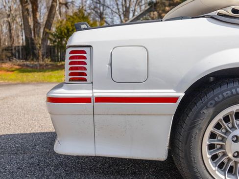 Used 1987 Ford Mustang GT RWD image 50
