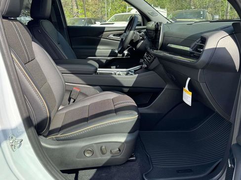 New 2026 Chevrolet Traverse High Country AWD/4WD image 13