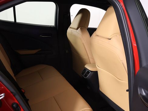 Used 2023 Lexus UX 250h AWD w/ Accessory Package (Z2) image 29