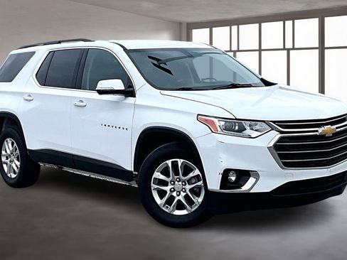 Used 2019 Chevrolet Traverse LT image 13
