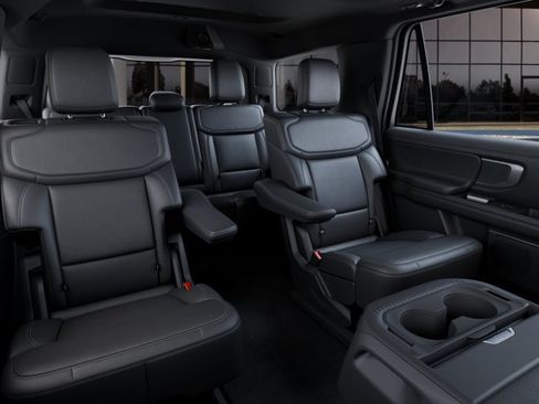 New 2027 Ford Expedition Platinum w/ Stealth Performance Package AWD/4WD image 11
