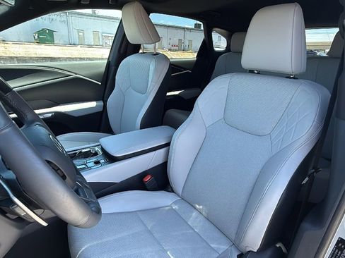 Used 2024 Lexus RX 350 Premium w/ Accessory Package (Z1) FWD image 14