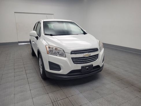 Used 2016 Chevrolet Trax LS FWD image 14