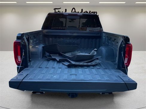 Used 2021 GMC Sierra 1500 SLT w/ SLT Premium Plus Package image 17